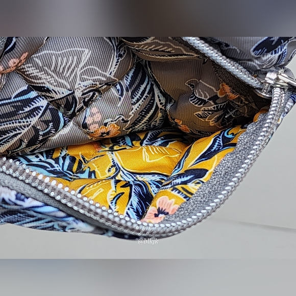 Vera Bradley Cosmetic Bag And  Zip ID Case *Grey/Citron* NWT - Picture 11 of 14